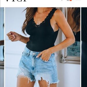 EXTROVERT RIBBED LACE BODYSUIT - BLACK